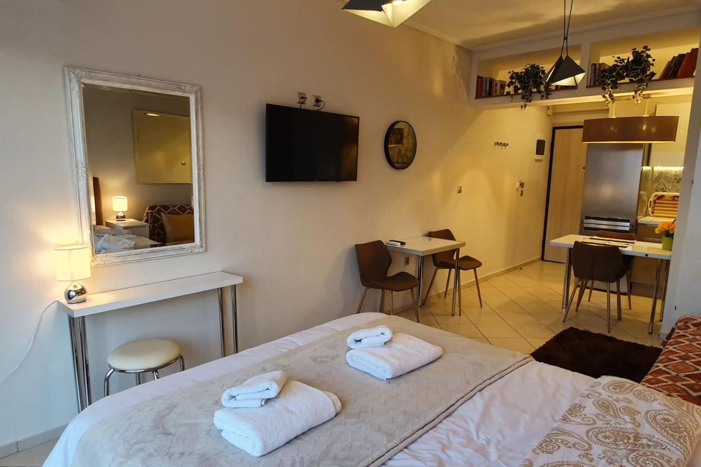 Cozy Luxury Apartment In The Heart Of Athens 8-1 Zewnętrze zdjęcie